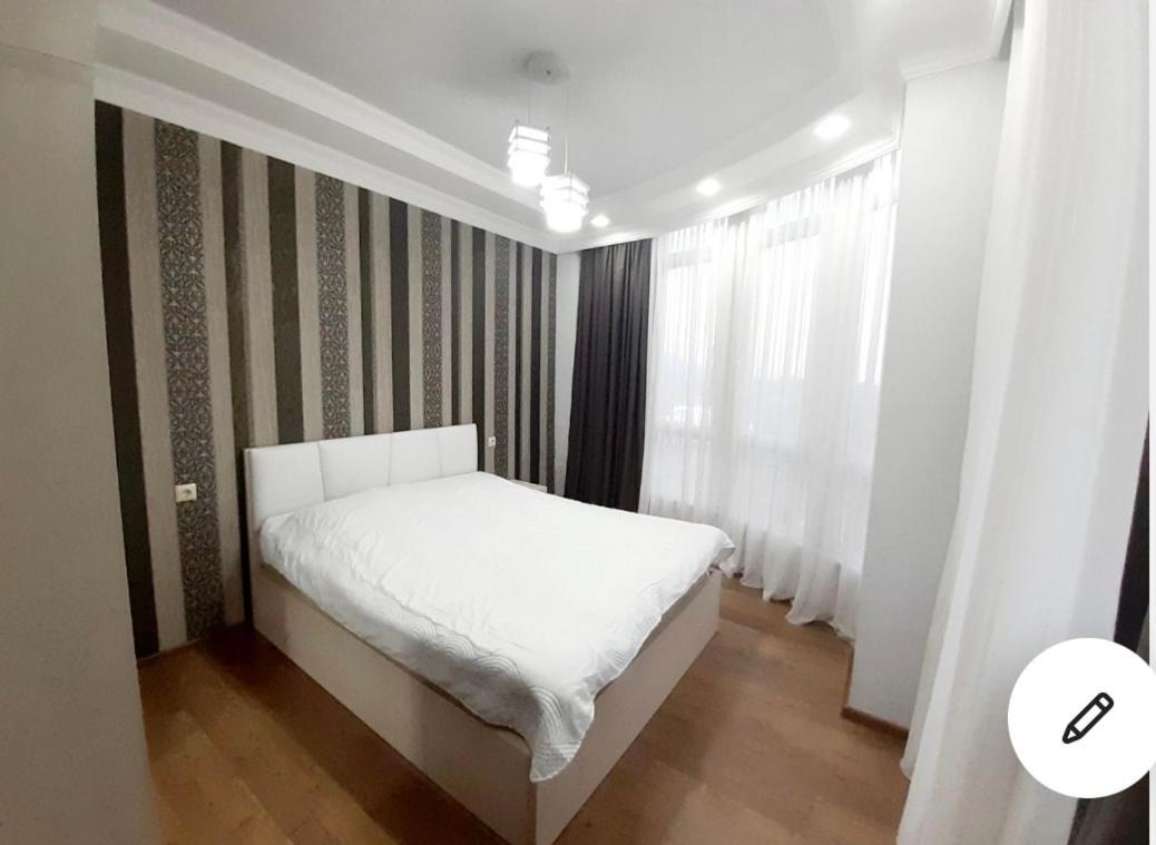 Апартаменты Bn Apartmen'T Батуми Экстерьер фото